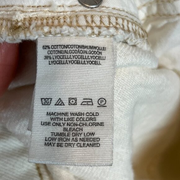 Free People Off White Wide Leg Cropped Jeans Distressed Button Fly 31 - Picture 8 of 9